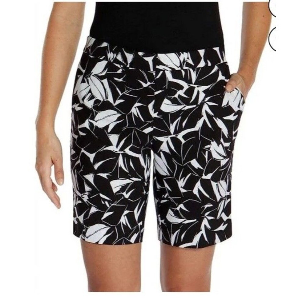 Mario Serrani Comfort Stretch Tummy Control Golf Bermuda Shorts Leaf Print 16